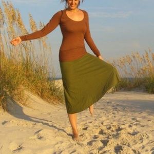 Gaia Conceptions Wanderer Below Knee Skirt